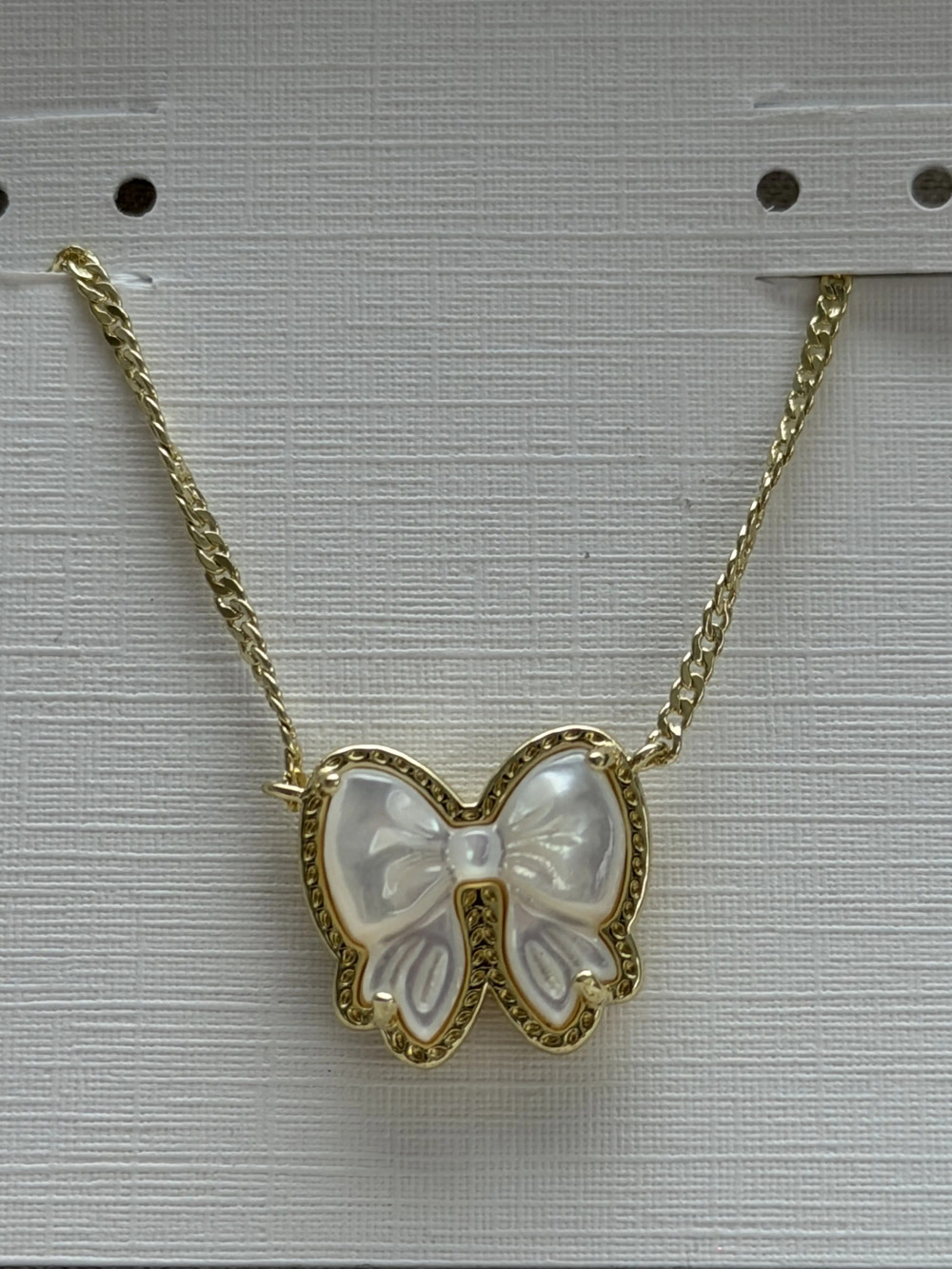 Kendra Scott White Bow Pendant Necklace - Picture 2 of 3
